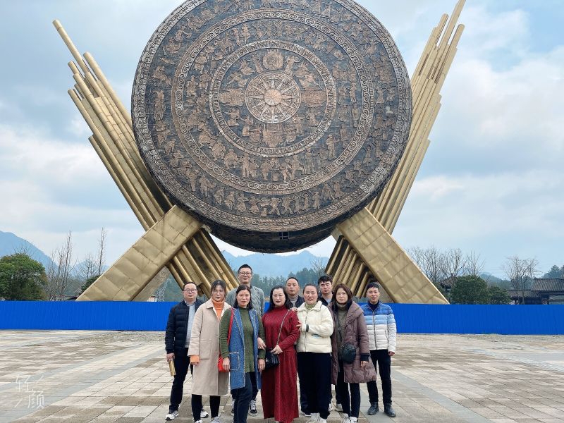 暢游大觀園，漫步天地間  ——貴州招港公司開展婦女節(jié)游園活動