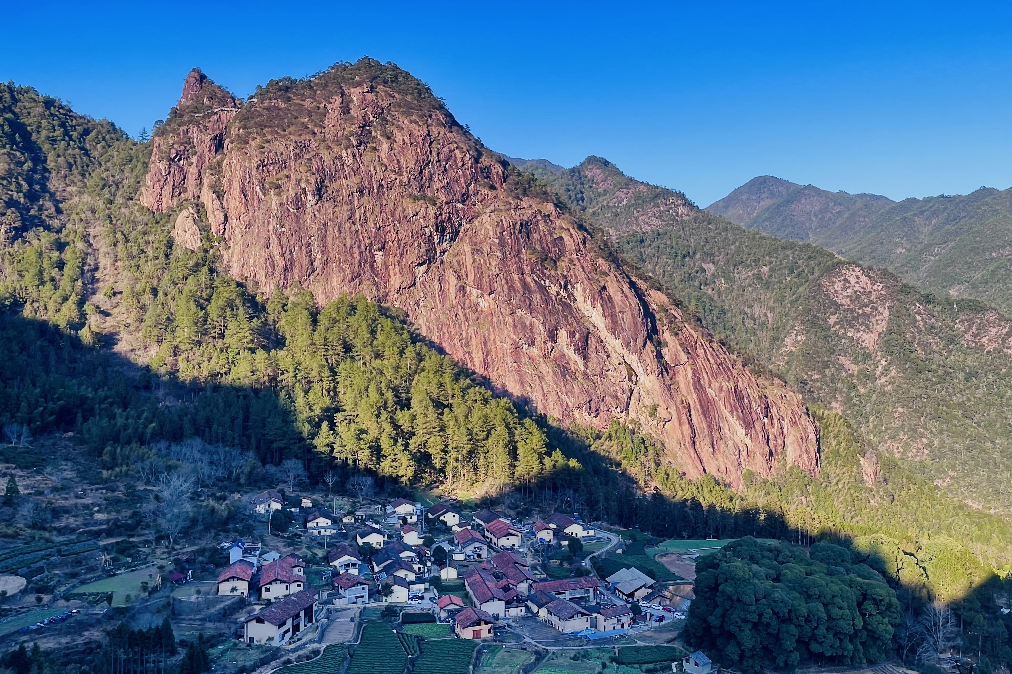 樂領·旗山俠隱榮登第八屆黑松露年度精品民宿榜